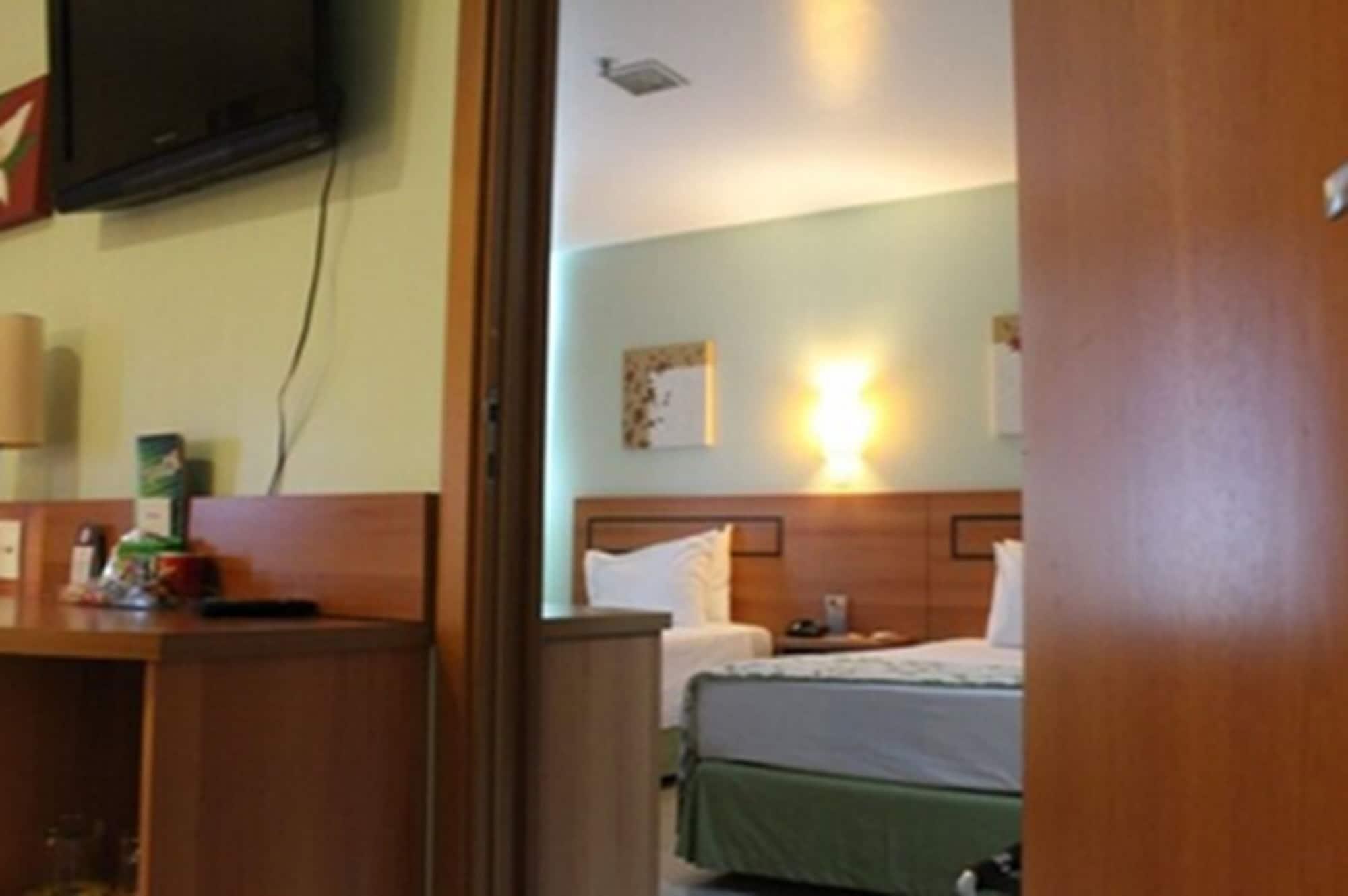 Comfort Hotel Manaus Luaran gambar